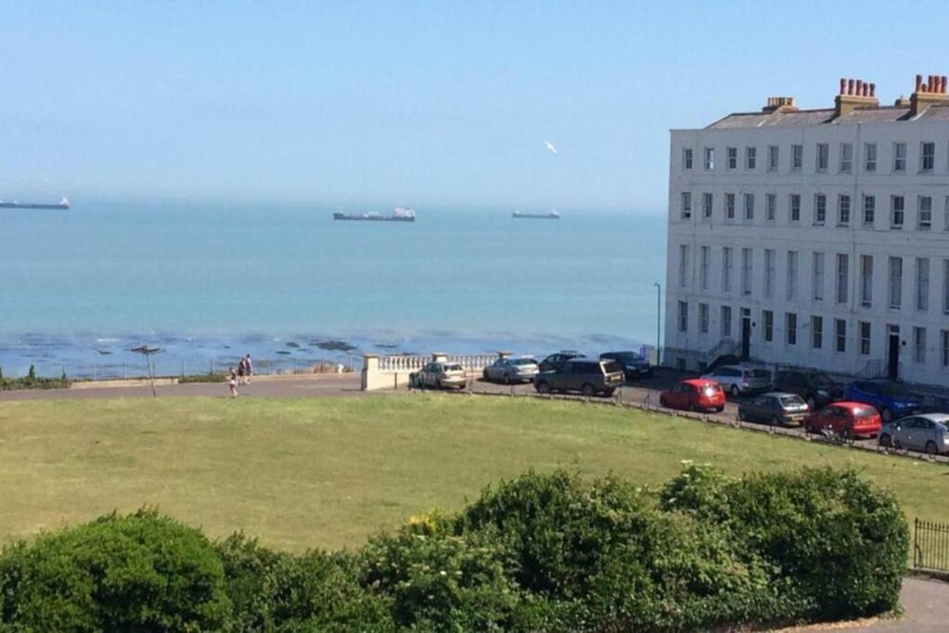 Captain'S Quarters - Stunning Sea Views Daire Margate Dış mekan fotoğraf