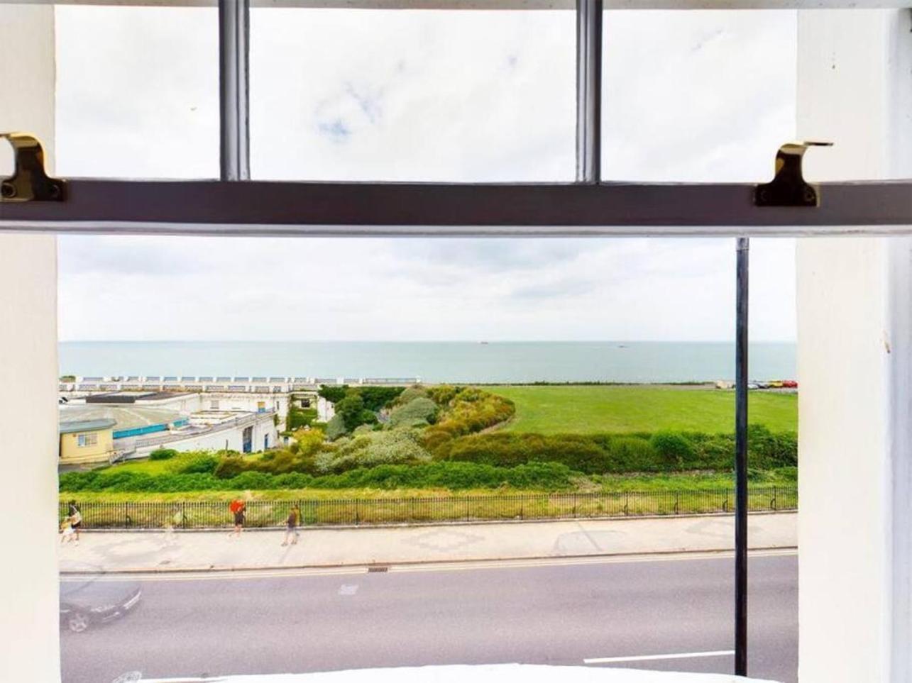 Captain'S Quarters - Stunning Sea Views Daire Margate Dış mekan fotoğraf